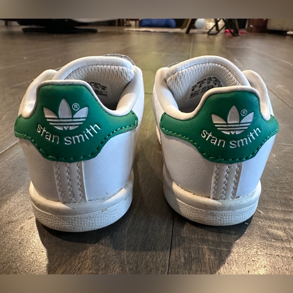 Adidas Stan Smith Sneakers Toddlers - White and Green Size 4